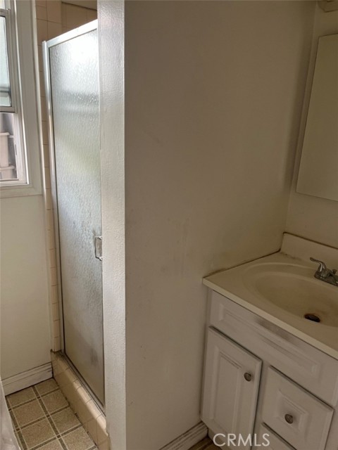 Image 9 of 12 For 17022 Edna Place