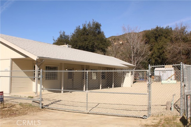 Detail Gallery Image 6 of 33 For 15313 Spunky Canyon Rd, Green Valley,  CA 91390 - 2 Beds | 2 Baths