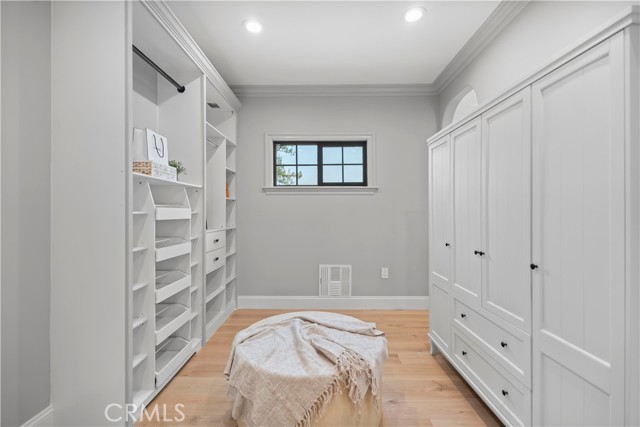 1935 S 6th Avenue, Arcadia CA: https://media.crmls.org/medias/1e1dcc90-326d-498f-ae7f-ba33958cc9fb.jpg