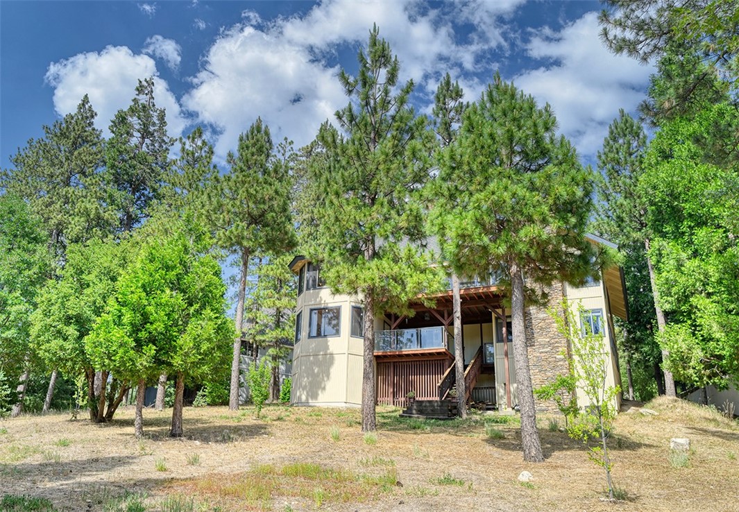 Detail Gallery Image 27 of 28 For 26930 Grass Valley Ln, Lake Arrowhead,  CA 92352 - 3 Beds | 2/1 Baths