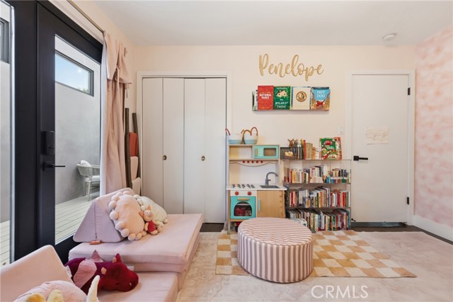 16914 Budlong photo 13