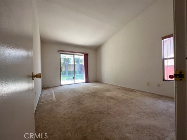 Detail Gallery Image 21 of 31 For 14318 Katie Dr, Adelanto,  CA 92301 - 4 Beds | 2 Baths
