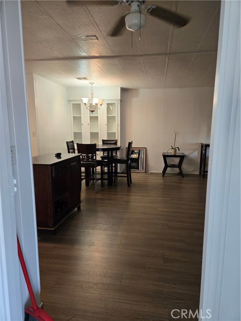 4400 Philadelphia Street, Chino CA: https://media.crmls.org/medias/1e221341-3666-4a64-a0ee-912356522879.jpg