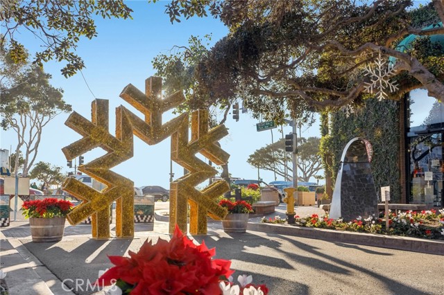 Detail Gallery Image 65 of 67 For 240 Moss #2,  Laguna Beach,  CA 92651 - 2 Beds | 2 Baths