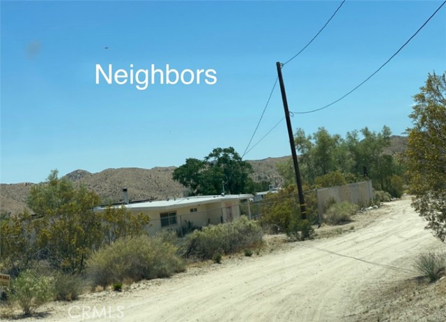 51371 Cheyenne Trail, Morongo Valley CA: https://media.crmls.org/medias/1e22e200-4d39-40a0-9796-38c66541790f.jpg