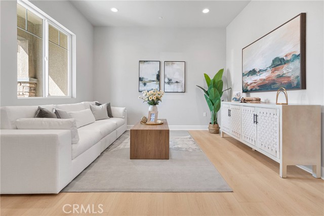 12958 Davona Dale Road Road, Apple Valley CA: https://media.crmls.org/medias/1e22ee0c-5a30-4505-b45b-cd1dc4290218.jpg