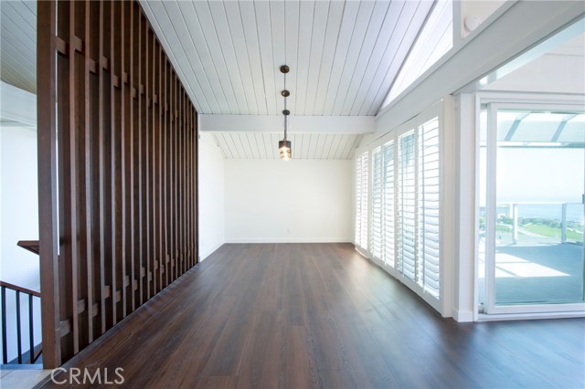 409 Monarch Bay Drive, Dana Point CA: https://media.crmls.org/medias/1e234fa0-f9f8-491c-9191-9fbb6e3ff39e.jpg