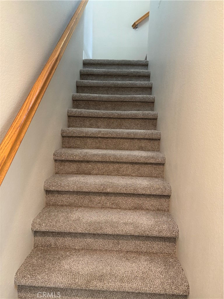 https://media.crmls.org/medias/1e23d778-b73d-4750-a1e2-6246515f2911.jpg?preset=X-Large