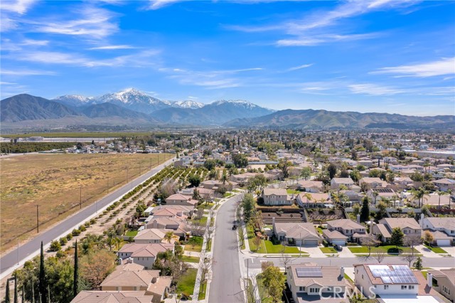 Detail Gallery Image 48 of 52 For 1645 Valley Falls Ave, Redlands,  CA 92374 - 3 Beds | 2/1 Baths