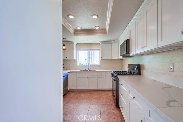 Detail Gallery Image 11 of 26 For 24825 Freedom Ct, Moreno Valley,  CA 92557 - 3 Beds | 2 Baths