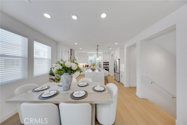 251 Tank, Irvine CA: https://media.crmls.org/medias/1e259fab-6a1f-4702-a712-753427fbd626.jpg