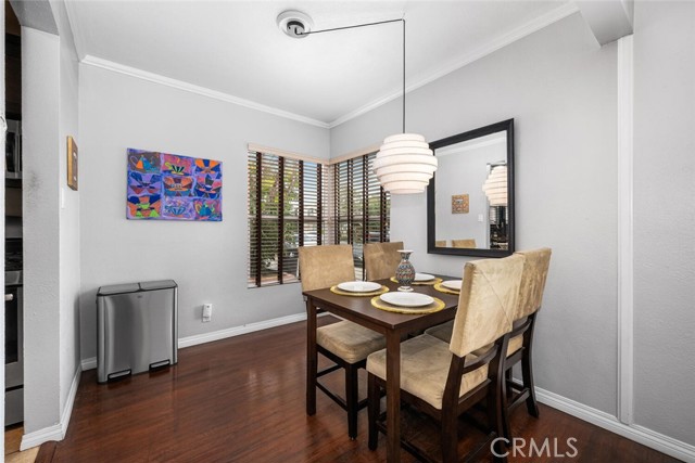 Detail Gallery Image 9 of 33 For 1334 E 1st, Long Beach,  CA 90802 - 2 Beds | 2 Baths