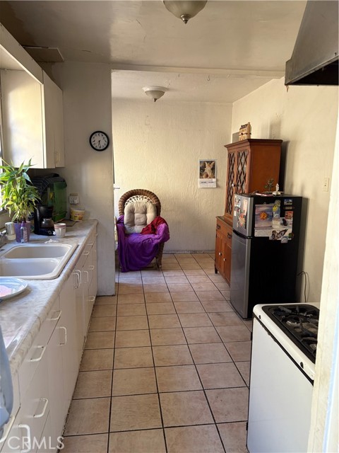 6628 Rose Avenue, Long Beach CA: https://media.crmls.org/medias/1e2694e0-0c98-4654-95bc-cb5a762c965f.jpg