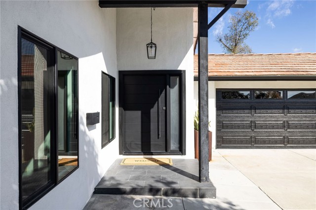 Detail Gallery Image 2 of 20 For 24871 Overland Dr, Laguna Hills,  CA 92653 - 3 Beds | 2 Baths