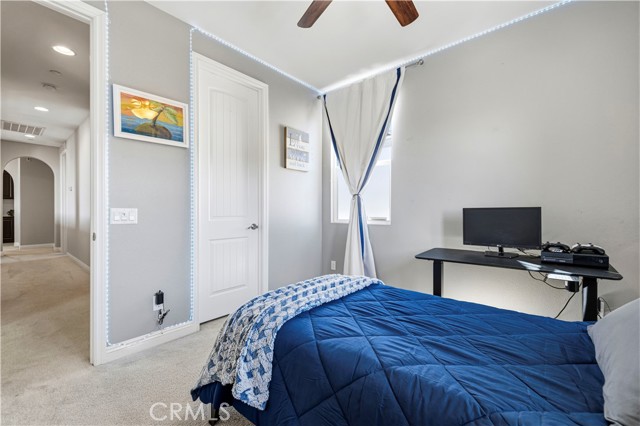 Detail Gallery Image 33 of 74 For 28417 Steel, Valencia,  CA 91354 - 6 Beds | 6 Baths