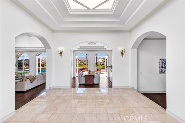 5 Marbella, Dana Point CA: https://media.crmls.org/medias/1e27ab2c-e460-46b3-b8e9-4d039fe6ec55.jpg