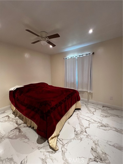 41060 158th E Street, Lake Los Angeles CA: https://media.crmls.org/medias/1e282bfc-1226-448b-9ede-cb75c468ef1f.jpg