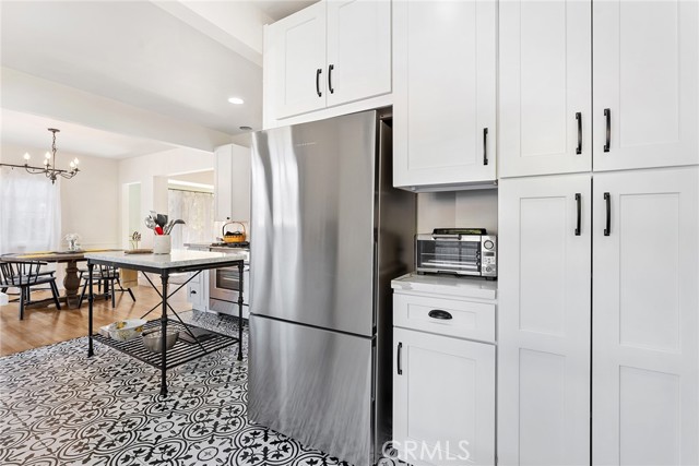 Detail Gallery Image 16 of 32 For 545 E Rio Grande St, Pasadena,  CA 91104 - 4 Beds | 2 Baths