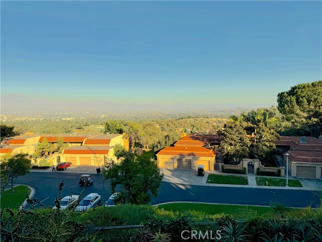 4026 Calle Sonora Este, Laguna Woods CA: https://media.crmls.org/medias/1e2a0967-ccb9-4b05-b931-c73c8e9a30ac.jpg