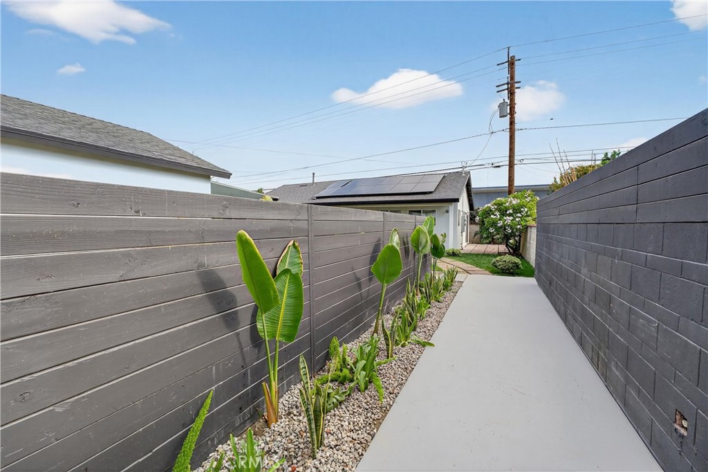 MLS #DW25222362 image #36