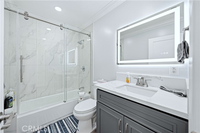 Detail Gallery Image 34 of 56 For 334 Anita Dr, Pasadena,  CA 91105 - 6 Beds | 5 Baths