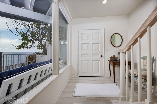 2691 Victoria, Laguna Beach CA: https://media.crmls.org/medias/1e2bbcba-c642-4be0-b45e-8f483270ef61.jpg