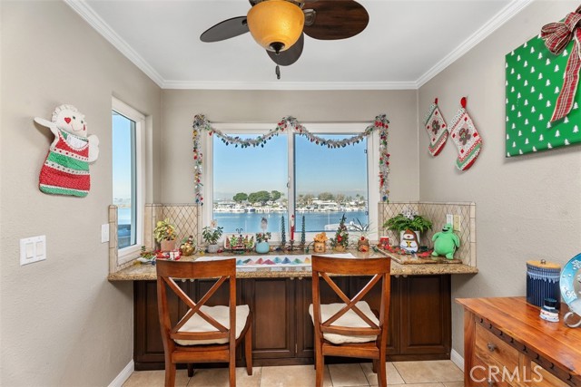 Detail Gallery Image 14 of 48 For 16255 Pacific Cir #204,  Huntington Beach,  CA 92649 - 3 Beds | 3 Baths