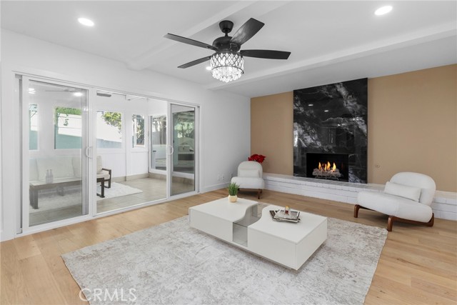 Detail Gallery Image 4 of 32 For 1781 E Warrenton, Anaheim,  CA 92805 - 5 Beds | 3/1 Baths