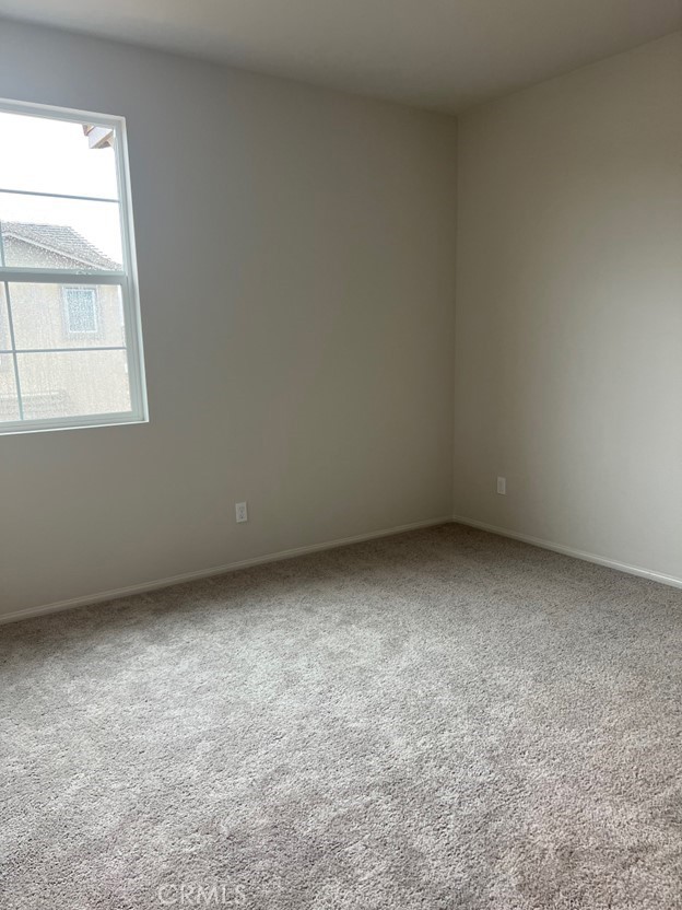 648 E Madeleine Privado, Ontario CA: https://media.crmls.org/medias/1e2c3a3a-8343-42e5-8a47-4d040fce3a25.jpg