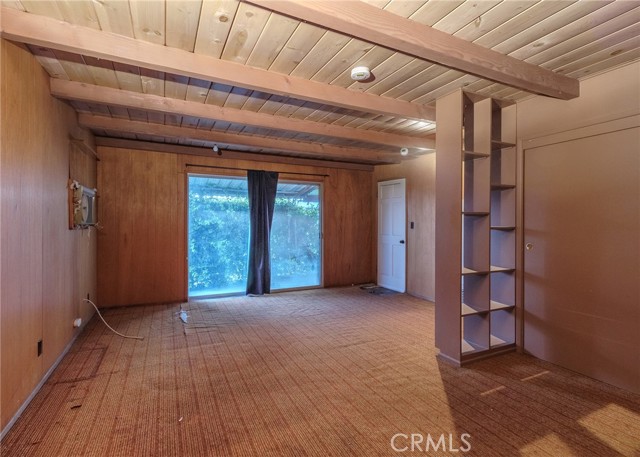 124 Mauna Loa Drive, Monrovia CA: https://media.crmls.org/medias/1e2ce7b2-0c9e-4451-af79-e8de60980cc5.jpg