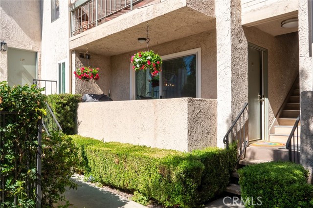 Detail Gallery Image 6 of 27 For 5055 Coldwater Canyon Ave #108,  Sherman Oaks,  CA 91423 - 2 Beds | 2 Baths