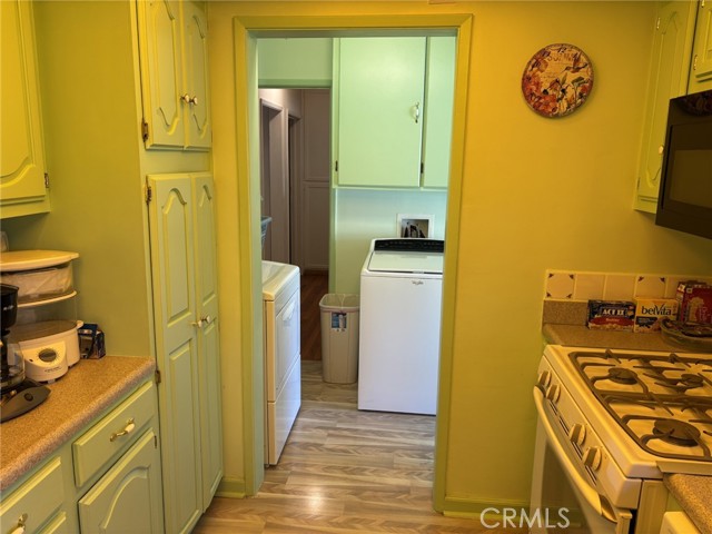 Detail Gallery Image 9 of 20 For 3327 Eckleson, Lakewood,  CA 90712 - 2 Beds | 1 Baths