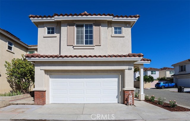 Detail Gallery Image 2 of 26 For 10780 Elm Cir, Stanton,  CA 90680 - 4 Beds | 2/1 Baths
