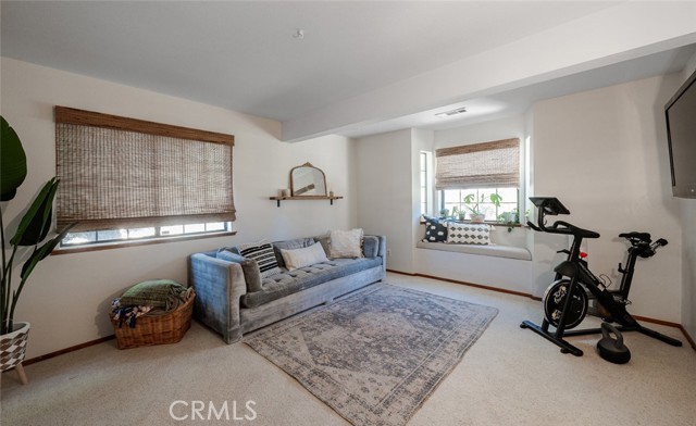 Image 9 of 69 For 41268 Adobe Way