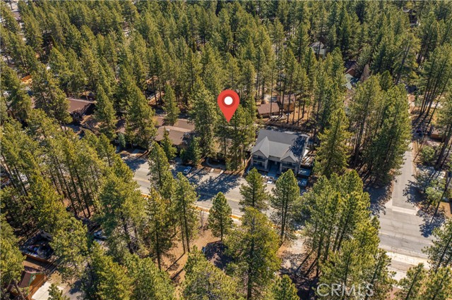 Detail Gallery Image 28 of 31 For 667 Summit Bld #4,  Big Bear Lake,  CA 92315 - 3 Beds | 2 Baths