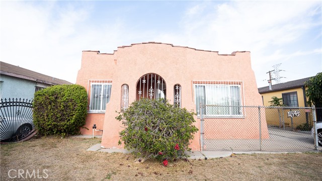 Detail Gallery Image 3 of 32 For 1045 W 99th St, Los Angeles,  CA 90044 - 3 Beds | 2 Baths