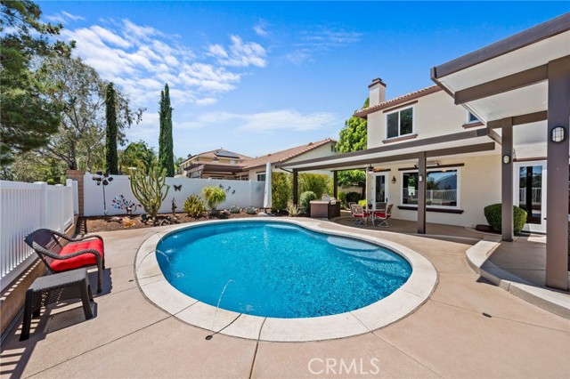 32409 Favara Drive, Temecula CA: https://media.crmls.org/medias/1e31a3c0-9810-4017-96fa-457c377bff3e.jpg