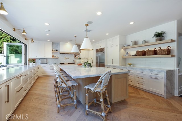 Detail Gallery Image 6 of 28 For 1949 Port Seabourne, Newport Beach,  CA 92660 - 5 Beds | 4 Baths