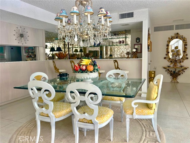 300 S Patencio Road, Palm Springs CA: https://media.crmls.org/medias/1e321699-26c2-4970-9bb4-4d1f25510ef0.jpg
