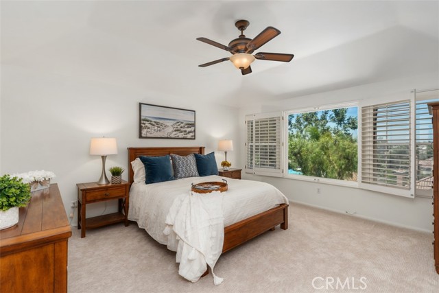 13 Mariposa, Rancho Santa Margarita CA: https://media.crmls.org/medias/1e32b6b7-6595-4615-90a6-79da59668b61.jpg