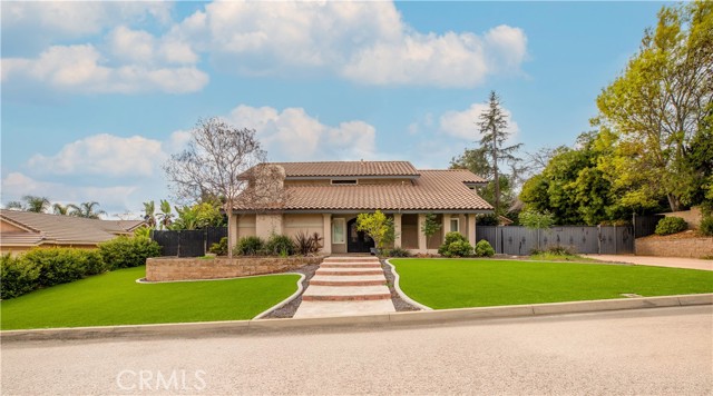 Detail Gallery Image 1 of 1 For 6070 Cameo St, Alta Loma,  CA 91701 - 5 Beds | 2/1 Baths