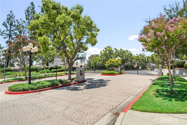 Detail Gallery Image 30 of 41 For 1310 Brookside Ct, Upland,  CA 91784 - 3 Beds | 2 Baths