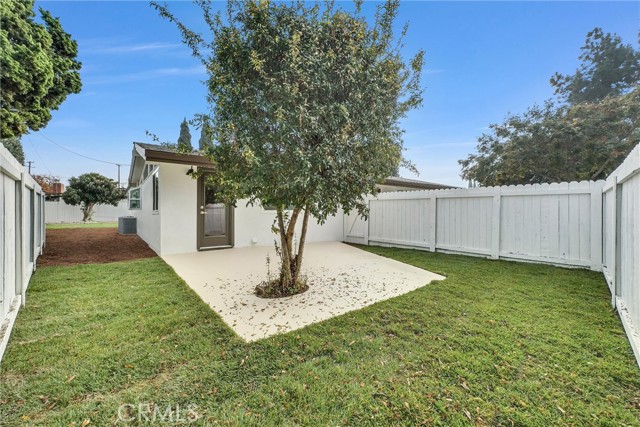 Detail Gallery Image 10 of 23 For 2601 Santa Ysabel, Fullerton,  CA 92831 - 5 Beds | 3 Baths