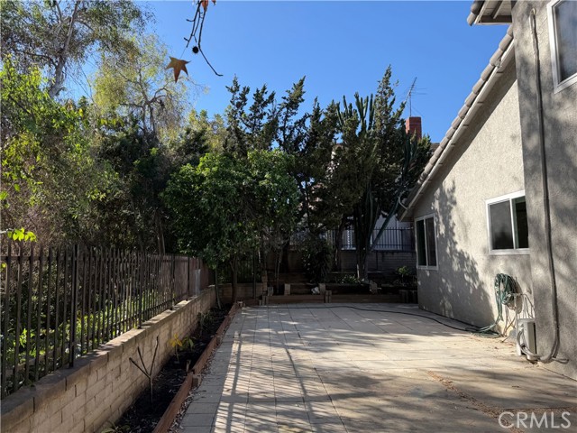 Detail Gallery Image 24 of 25 For 2866 Treeview, Fullerton,  CA 92835 - 4 Beds | 3 Baths