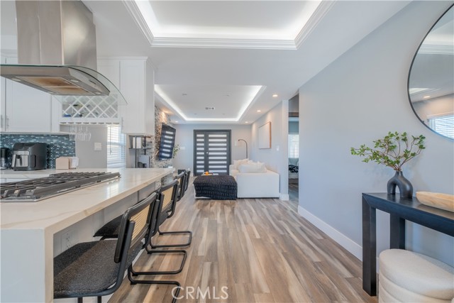 6436 Day Street, Tujunga CA: https://media.crmls.org/medias/1e341820-c793-408e-9ffd-471250d1a977.jpg