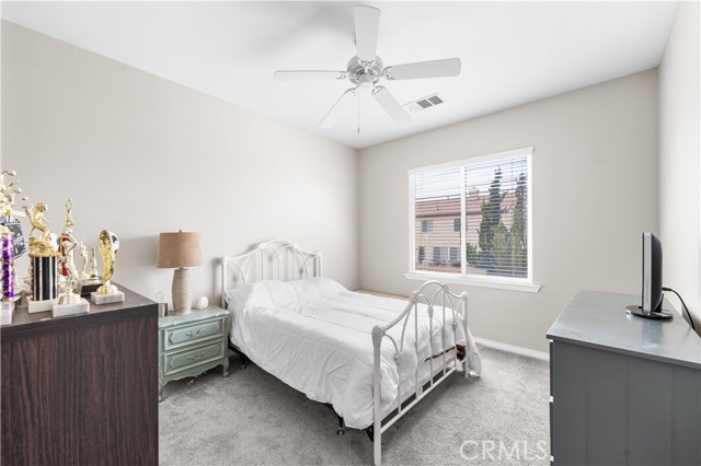 42639 Biscay, Lancaster CA: https://media.crmls.org/medias/1e3490a4-db2b-4799-87f9-f37e30732ef9.jpg