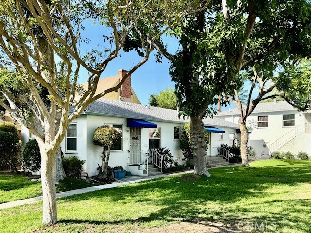 222 N Screenland Drive, Burbank CA: https://media.crmls.org/medias/1e34abae-ccee-4809-a3db-878d75d3f63c.jpg