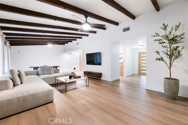 22431 Miranda Street photo 10