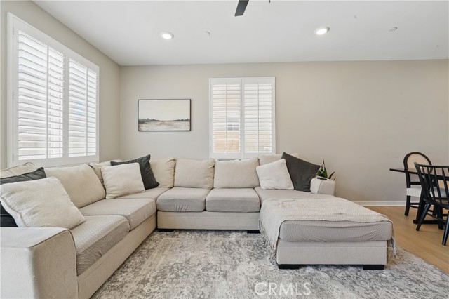 Detail Gallery Image 9 of 42 For 3625 Basanite Ave, Ontario,  CA 91761 - 5 Beds | 3 Baths