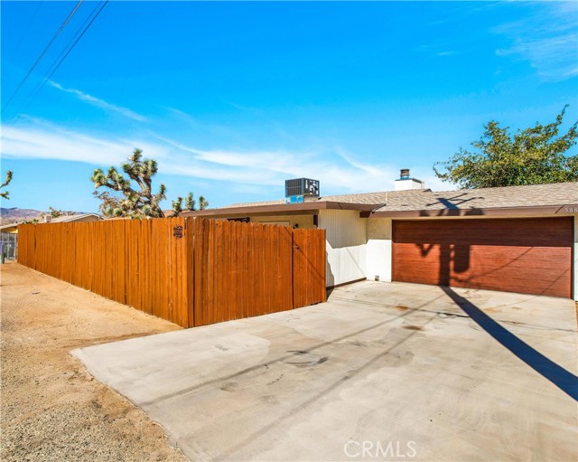 Detail Gallery Image 4 of 40 For 58807 Yucca Trl, Yucca Valley,  CA 92284 - 2 Beds | 2 Baths